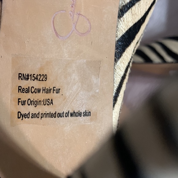 🆕Jessica Simpson Zebra Print Pixillez2 Booties - Picture 12 of 16